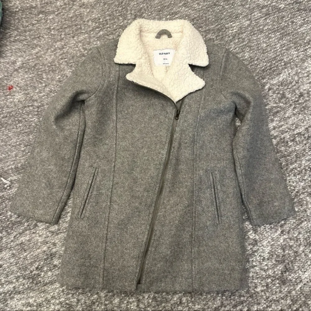 NWOT Old Navy grey asymmetrical zip pea coat with Sherpa lining size XS 5